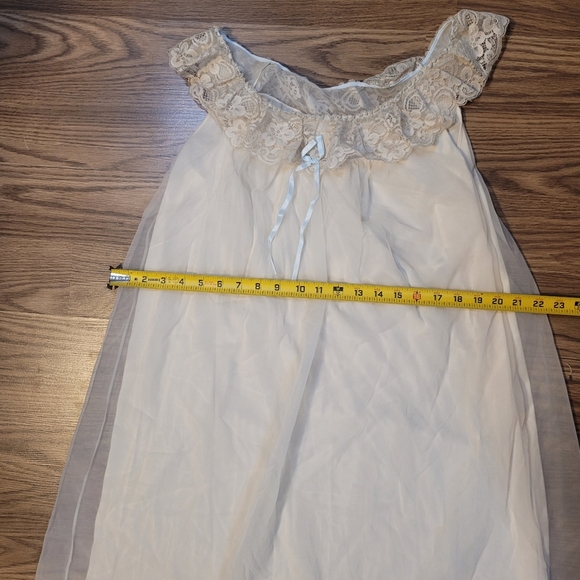 Stunning Vintage 2-Piece Shadowline Peignor Set - Picture 12 of 16